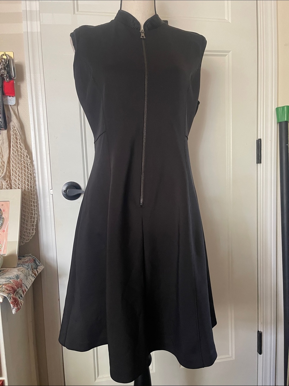 Elie Tahari Black Sleeveless Midi Dress with Front Zip